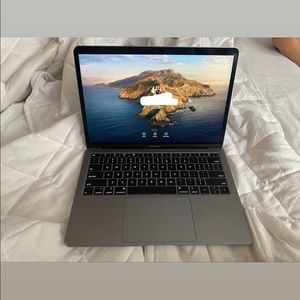 MacBook Air 2019
